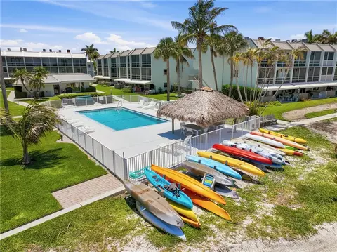 1300 Seaway Dr #C1, Fort Pierce, FL 34949