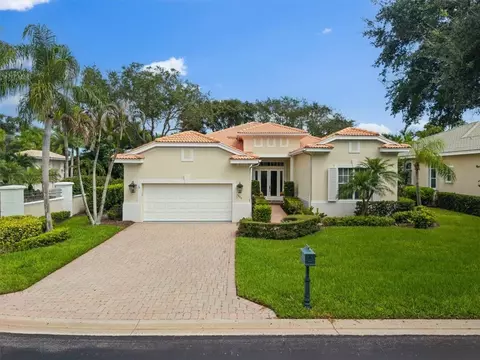 1453 W Island Club Sq, Vero Beach, FL 32963