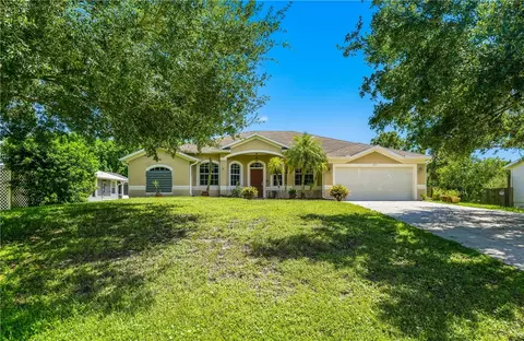 865 Wentworth St, Sebastian, FL 32958