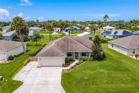 818 George St, Sebastian, FL 32958