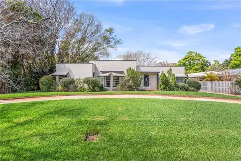 2245 Cortez Ave, Vero Beach, FL 32960