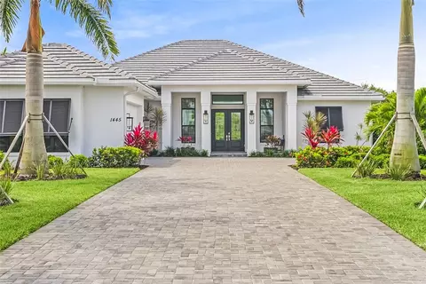 1445 River Club Dr, Indian River Shores, FL 32963