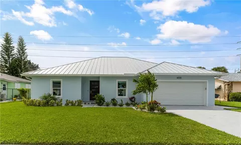 655 26th Ct, Vero Beach, FL 32962