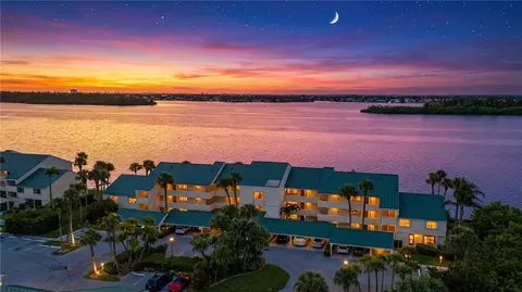 1820 Tarpon Ln #105, Vero Beach, FL 32960