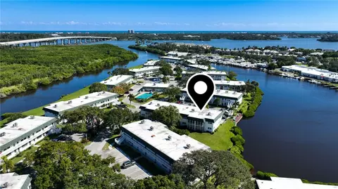 2800 Indian River Blvd #10J, Vero Beach, FL 32960