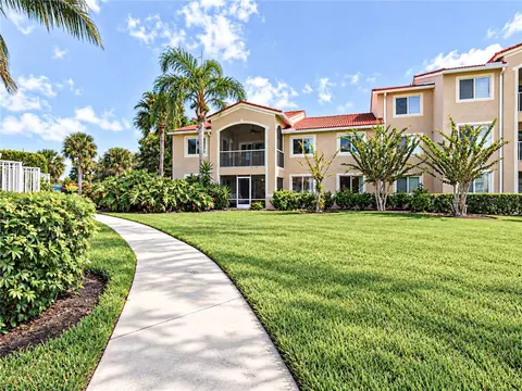 1550 S 42nd Cir #112, Vero Beach, FL 32967