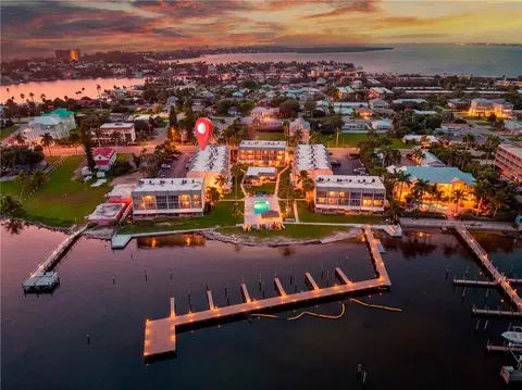 1300 Seaway Dr #7, Fort Pierce, FL 34949