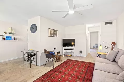 85 Crooked Tree Ln #203, Vero Beach, FL 32962