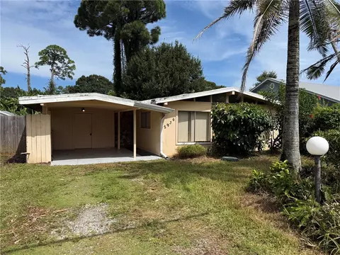 2936 1st St SW, Vero Beach, FL 32968