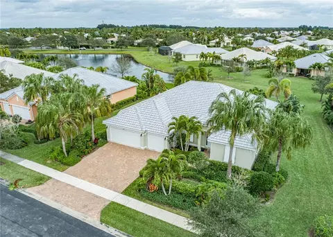 6400 Monserrat Dr, Vero Beach, FL 32967