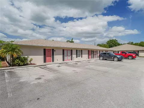 528 13th Pl #528, Vero Beach, FL 32960