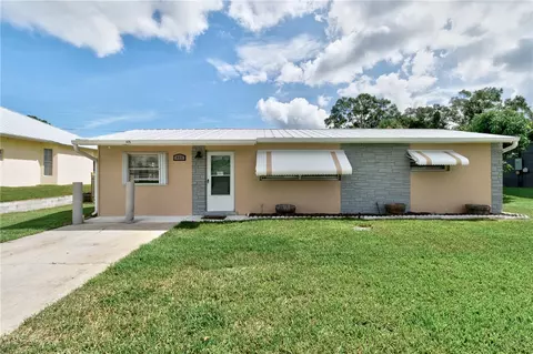 425 Easy St, Sebastian, FL 32958