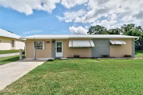 425 Easy St, Sebastian, FL 32958