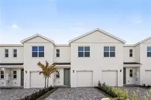 9706 Venetian Sq, Vero Beach, FL 32966