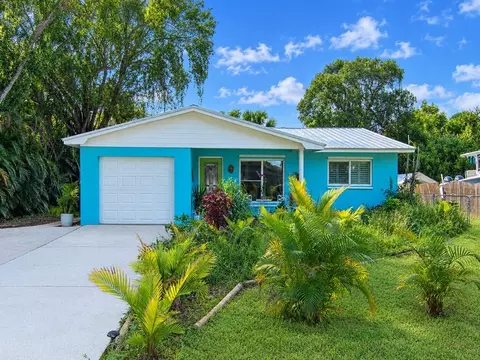 625 18th Ave, Vero Beach, FL 32962