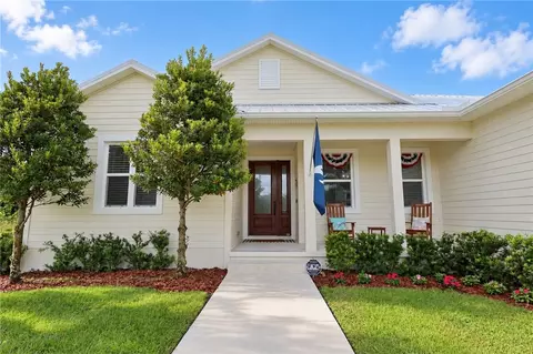 3205 67th St, Vero Beach, FL 32967