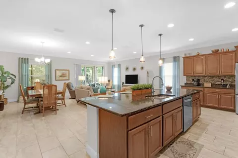Kitchen - 3442 Diamond Leaf Dr, Vero Beach, FL 32966 photo 3 of 4