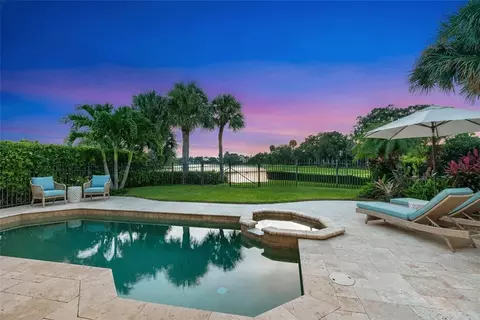 1710 Lake Club Ct, Vero Beach, FL 32963