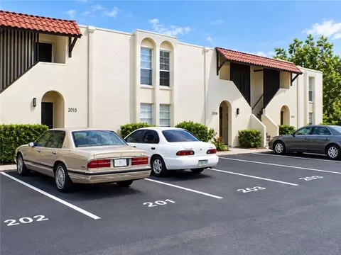 835 18th St #206, Vero Beach, FL 32960