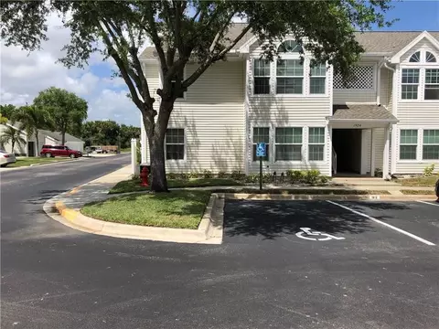 1924 Westminster Cir #10-1, Vero Beach, FL 32966