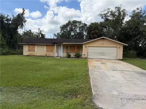 1305 26th Ave SW, Vero Beach, FL 32962