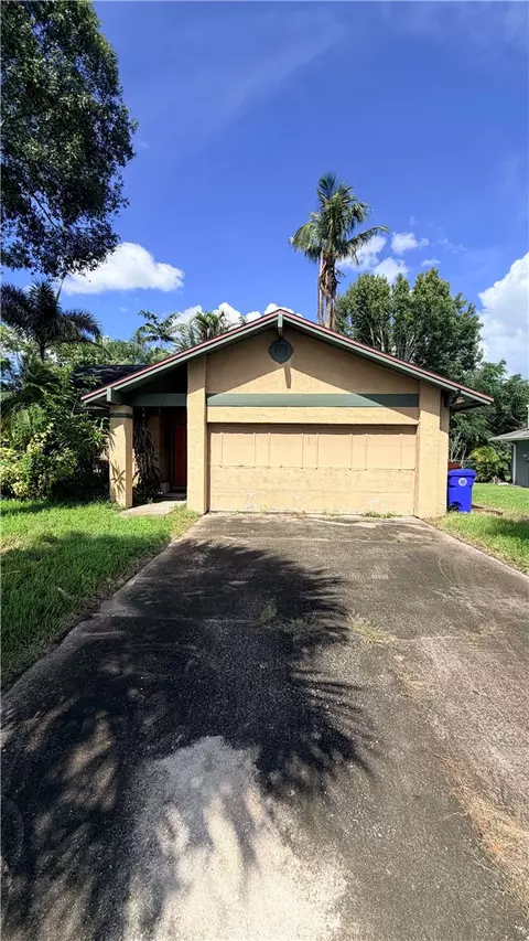 1456 5th Pl, Vero Beach, FL 32962