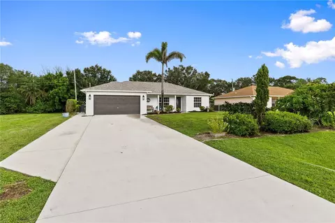 7508 Paso Robles Blvd, Fort Pierce, FL 34951