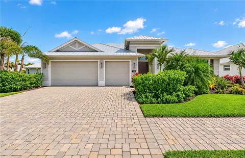 4886 Arabella Cir, Vero Beach, FL 32967