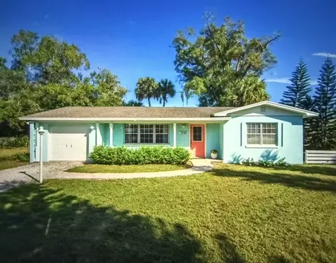 2046 50th Ave, Vero Beach, FL 32966