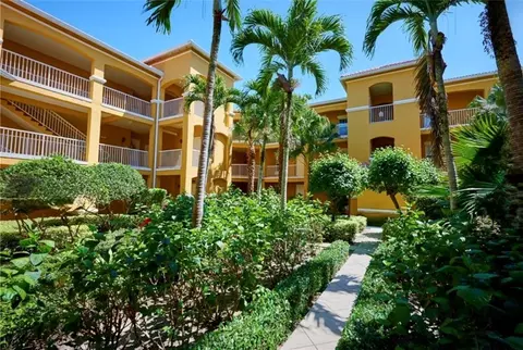 5045 Fairways Cir #D306, Vero Beach, FL 32967
