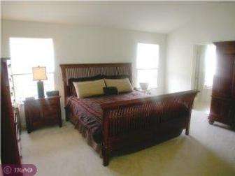 15 Crimson King Dr, Bear, DE 19701 photo 4