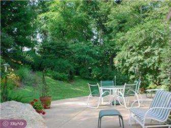 22 Stonebridge Dr, Hockessin, DE 19707 photo 4