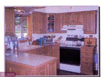 669 Cornwallis Dr, Mount Laurel, NJ 08054 photo 3