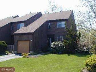 18 Matthew Dr, Ewing, NJ 08628 photo 1