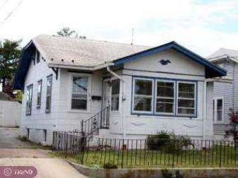 1024 Sunset St, Trainer, PA 19061 photo 1