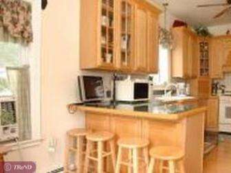 33 Mecray Ln, Maple Shade, NJ 08052 photo 4