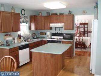 630 Slate Dr, Newark, DE 19702 photo 2