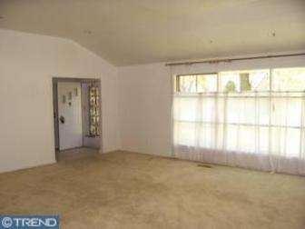 309 Curtis Dr, Wyncote, PA 19095 photo 1