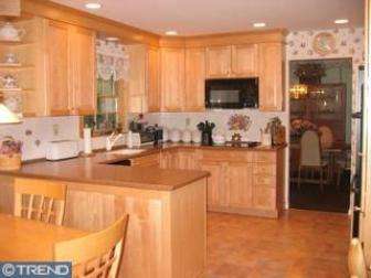 146 Squirrel Tree Ln, Mount Laurel, NJ 08054 photo 3
