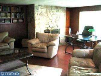 445 Rices Mill Rd, Wyncote, PA 19095 photo 2
