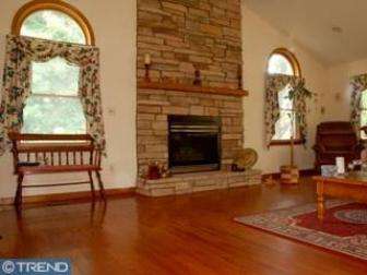 3 Miry Cir, Hamilton, NJ 08619 photo 1