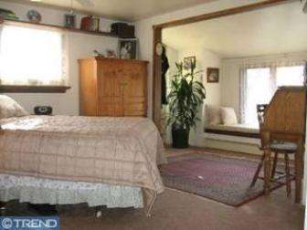 304 Walnut Ln, Mount Laurel, NJ 08054 photo 3