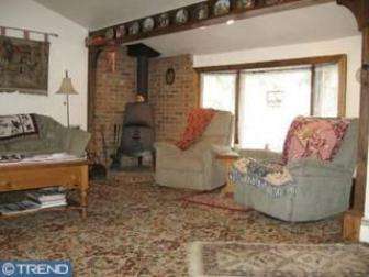 304 Walnut Ln, Mount Laurel, NJ 08054 photo 1