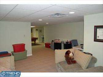 6 Iris Cir, Bear, DE 19701 photo 4