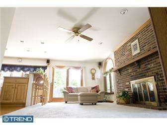 174 Forge Rd, Delran, NJ 08075 photo 4
