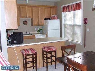 55 Kyle Way, Ewing, NJ 08628 photo 1