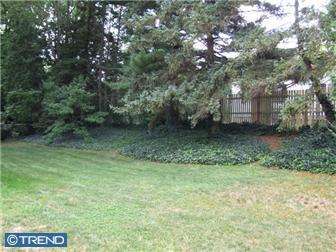 23 Farm Rd, Ewing, NJ 08638 photo 2