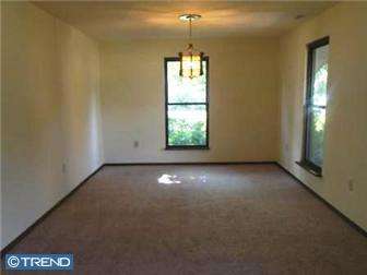 101 Leon Ave, Delran, NJ 08075 photo 4
