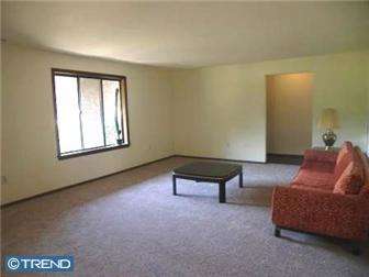 101 Leon Ave, Delran, NJ 08075 photo 2