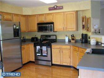 4 Watson Dr, Mount Laurel, NJ 08054 photo 2